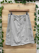 Load image into Gallery viewer, Size Small Columbia Khaki Skirt
