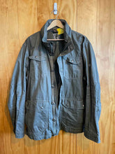 Load image into Gallery viewer, Size XL Kuhl Men's Light Jacket
