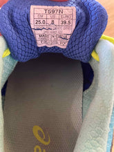 Load image into Gallery viewer, Shoe Size 8 Asics Blue Running Shoes
