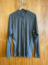 Load image into Gallery viewer, Size XL Patagonia Men's Long Sleeve Shirt
