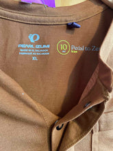 Load image into Gallery viewer, Size XL Pearl Izumi Men&#39;s Short Sleeve Shirt
