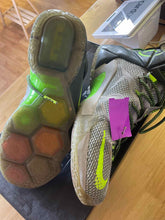 Load image into Gallery viewer, 11.5 Nike Men&#39;s Shoes

