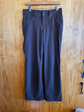 Load image into Gallery viewer, Size 6 Eddie Bauer Brown Women's Pants
