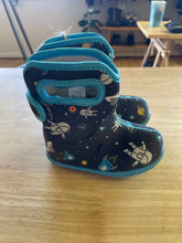 Load image into Gallery viewer, Child Size 6 Bogs Boy's Shoe &amp; Boot
