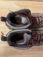 Load image into Gallery viewer, Women's Shoe Size 8 Merrell Brown Hiking Boots
