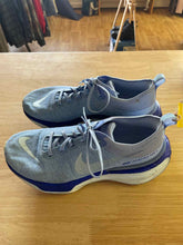 Load image into Gallery viewer, 10.5 Nike Men's Running Shoes
