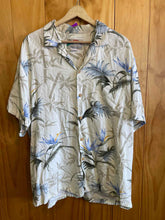 Load image into Gallery viewer, Size L Paradise Found Men's Short Sleeve Shirt
