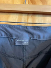 Load image into Gallery viewer, Size 32 Eddie Bauer Men&#39;s Hiking Pants
