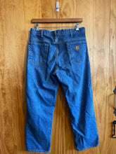 Load image into Gallery viewer, Size 38 Carhartt Men&#39;s Jeans
