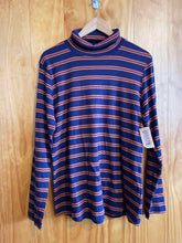 Load image into Gallery viewer, Size L Duluth Trading Navy Women's Long Sleeve Shirt
