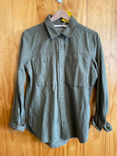 Load image into Gallery viewer, Size Medium REI Olive Women's Flannel
