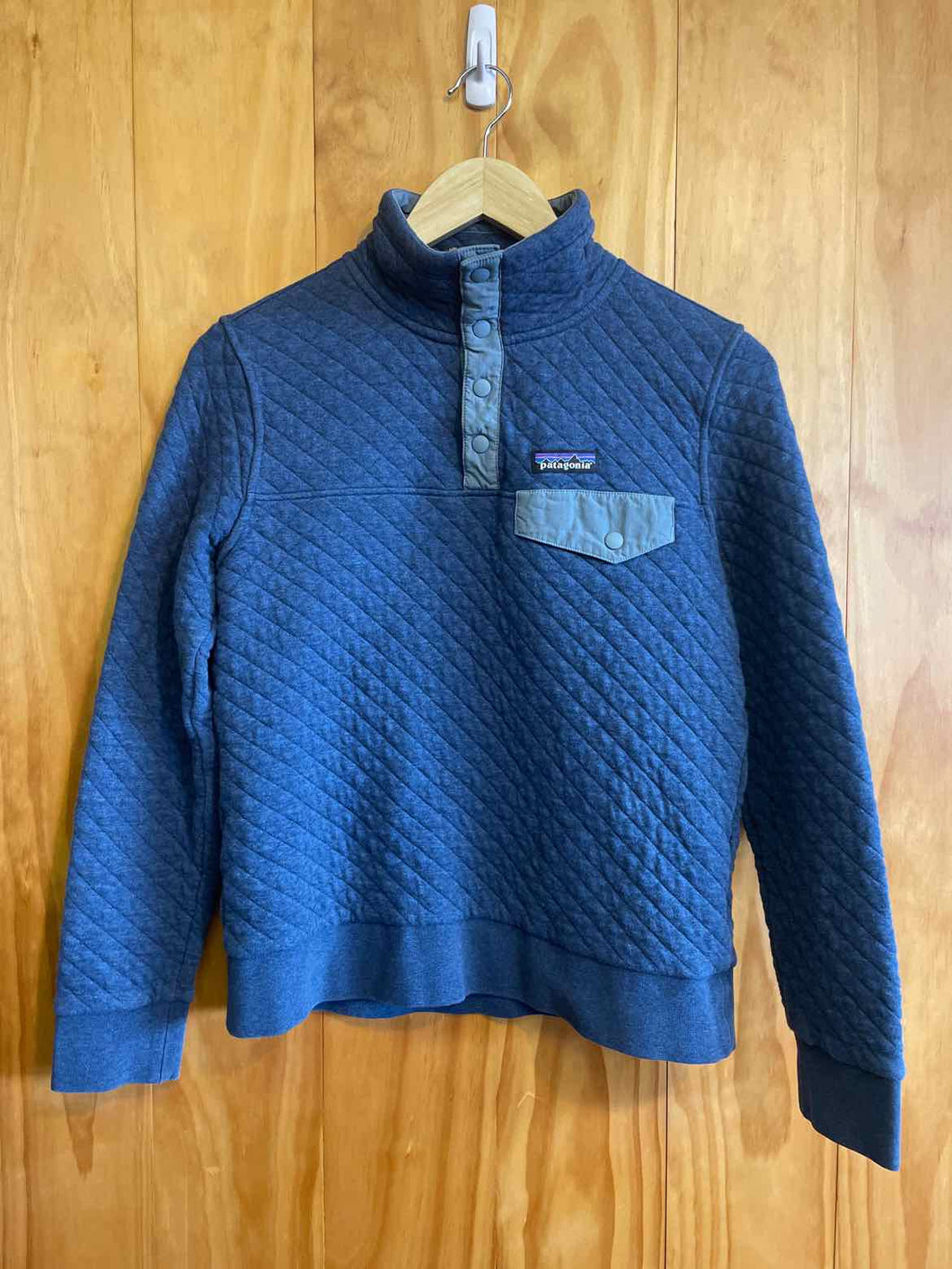 Size XS Patagonia Blue Women's Sweater & Sweatshirt
