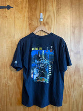 Load image into Gallery viewer, Hard Rock Men's Short Sleeve Shirt
