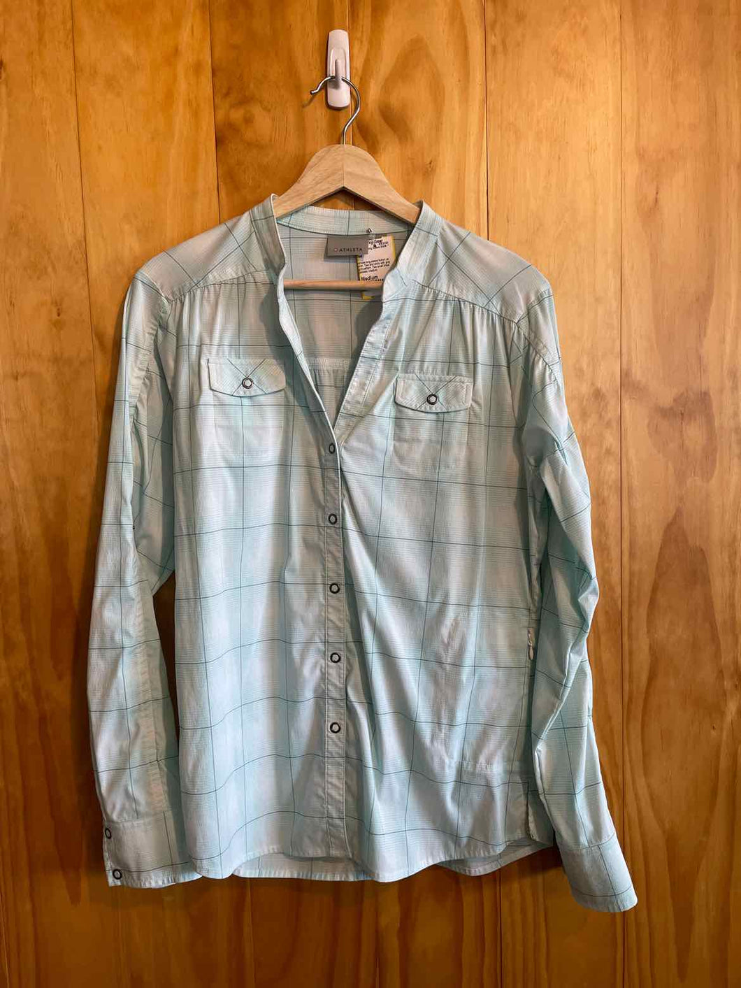 Size Medium Athleta Teal Women's Long Sleeve Shirt