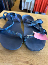 Load image into Gallery viewer, Women's Shoe Size 9 XeroShoes Navy Water Shoes
