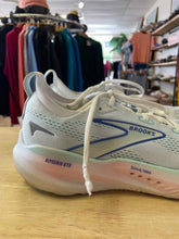 Load image into Gallery viewer, Shoe Size 9.5 Brooks White Running Shoes

