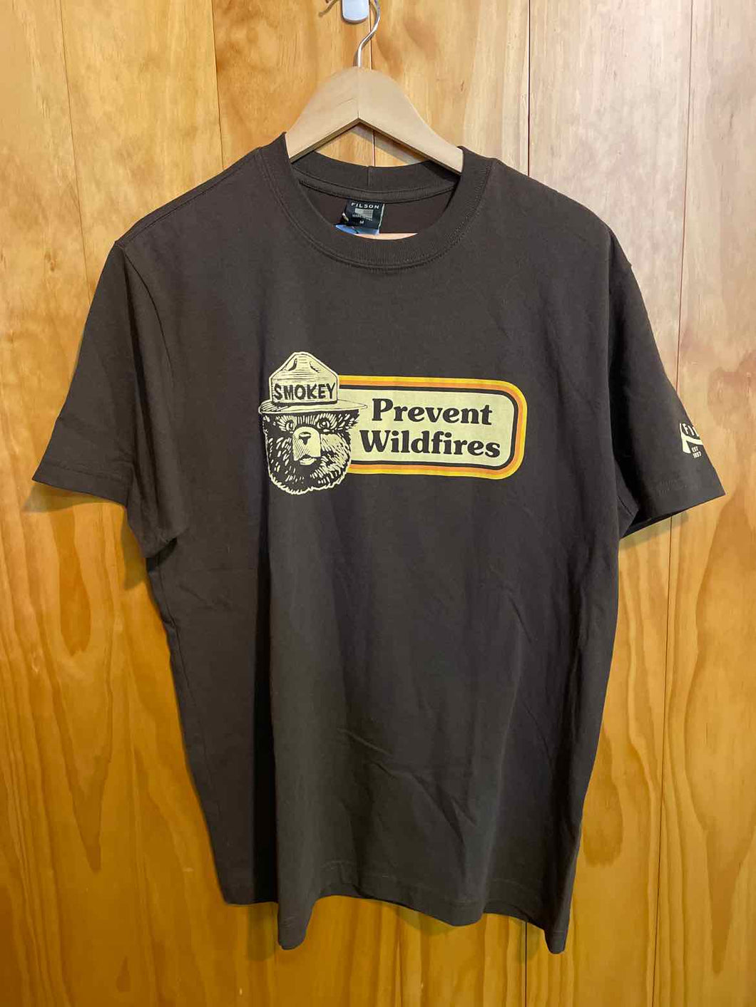 Size Medium Filson Men's Short Sleeve Shirt