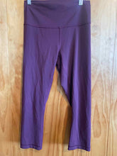 Load image into Gallery viewer, Size Unknown Lululemon Maroon Women's Leggings
