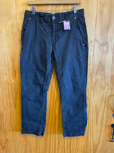 Load image into Gallery viewer, Size 32 Eddie Bauer Men's Pants

