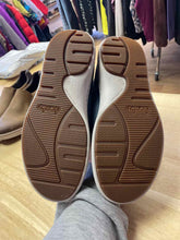 Load image into Gallery viewer, 42 Dansko Men's Shoes
