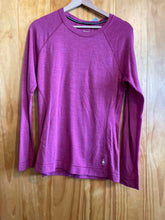 Load image into Gallery viewer, Size Large smartwool Pink Women's Long Sleeve Shirt
