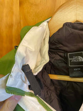 Load image into Gallery viewer, Women Size XS The North Face Green Women's Jacket
