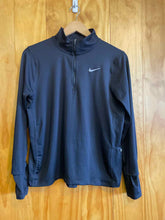 Load image into Gallery viewer, Size Medium Nike Black Women's Sweater &amp; Sweatshirt
