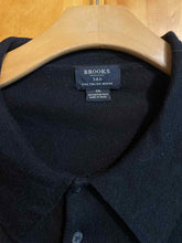 Load image into Gallery viewer, Size XXL Brooks Men's Long Sleeve Shirt
