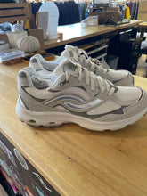 Load image into Gallery viewer, Women's Shoe Size 8W ryka White Shoes
