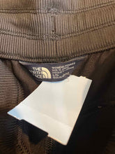 Load image into Gallery viewer, Size Large The North Face Black Women&#39;s Hiking Pants
