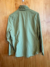 Load image into Gallery viewer, Size XL REI Green Women&#39;s Long Sleeve Shirt
