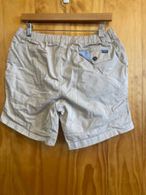 Load image into Gallery viewer, Size Large Chubbies Men's Shorts
