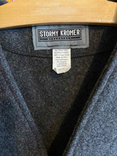 Load image into Gallery viewer, Size 40 Stormy Kromer Men's Vest

