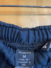 Load image into Gallery viewer, Size M Patagonia Black Long Underwear
