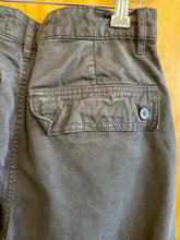 Load image into Gallery viewer, Size 2 Everlane Black Women's Jeans
