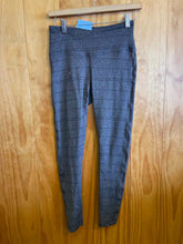 Load image into Gallery viewer, Size Small Prana Grey Women's Pants
