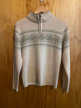 Load image into Gallery viewer, Size Medium Dale of Norway Cream Women's Sweater &amp; Sweatshirt
