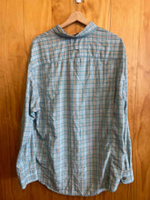 Load image into Gallery viewer, Size Large Duluth Trading Men's Long Sleeve Shirt
