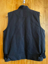 Load image into Gallery viewer, Size Large Old Mill Men's Vest
