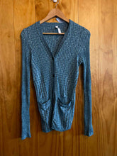 Load image into Gallery viewer, Size Medium Athleta Blue Women's Long Sleeve Shirt
