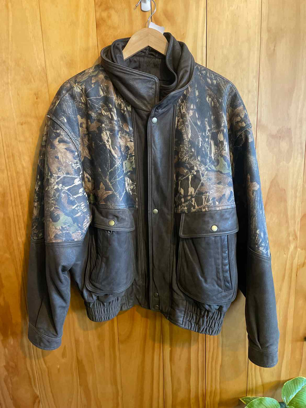 Size XL All Leather Men's Winter Jacket