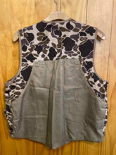 Load image into Gallery viewer, Size XL Game Winner Sportswear Men's Vest

