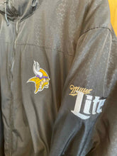 Load image into Gallery viewer, Size XL Holloway Men&#39;s Jacket

