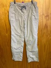 Load image into Gallery viewer, Size 8 The North Face Light Gray Women's Hiking Pants
