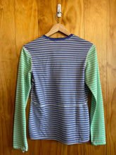 Load image into Gallery viewer, Size M Patagonia Blue Women's Long Sleeve Shirt
