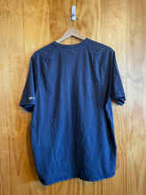 Load image into Gallery viewer, Size L Carhartt Men's Short Sleeve Shirt
