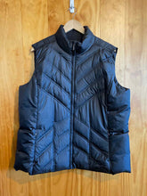 Load image into Gallery viewer, Size XXL Eddie Bauer Black Women's Vest
