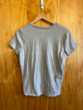 Load image into Gallery viewer, Size M Madewell Grey Women's Short Sleeve Shirt
