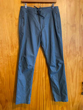 Load image into Gallery viewer, Size 31 Roark Men&#39;s Pants
