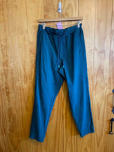 Load image into Gallery viewer, Size Medium Cotopaxi Men's Pants
